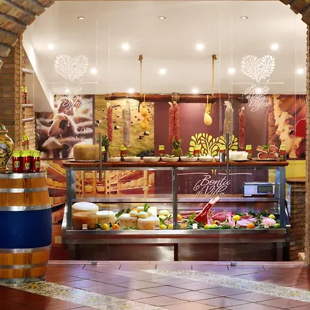 达芙妮别墅酒店 *